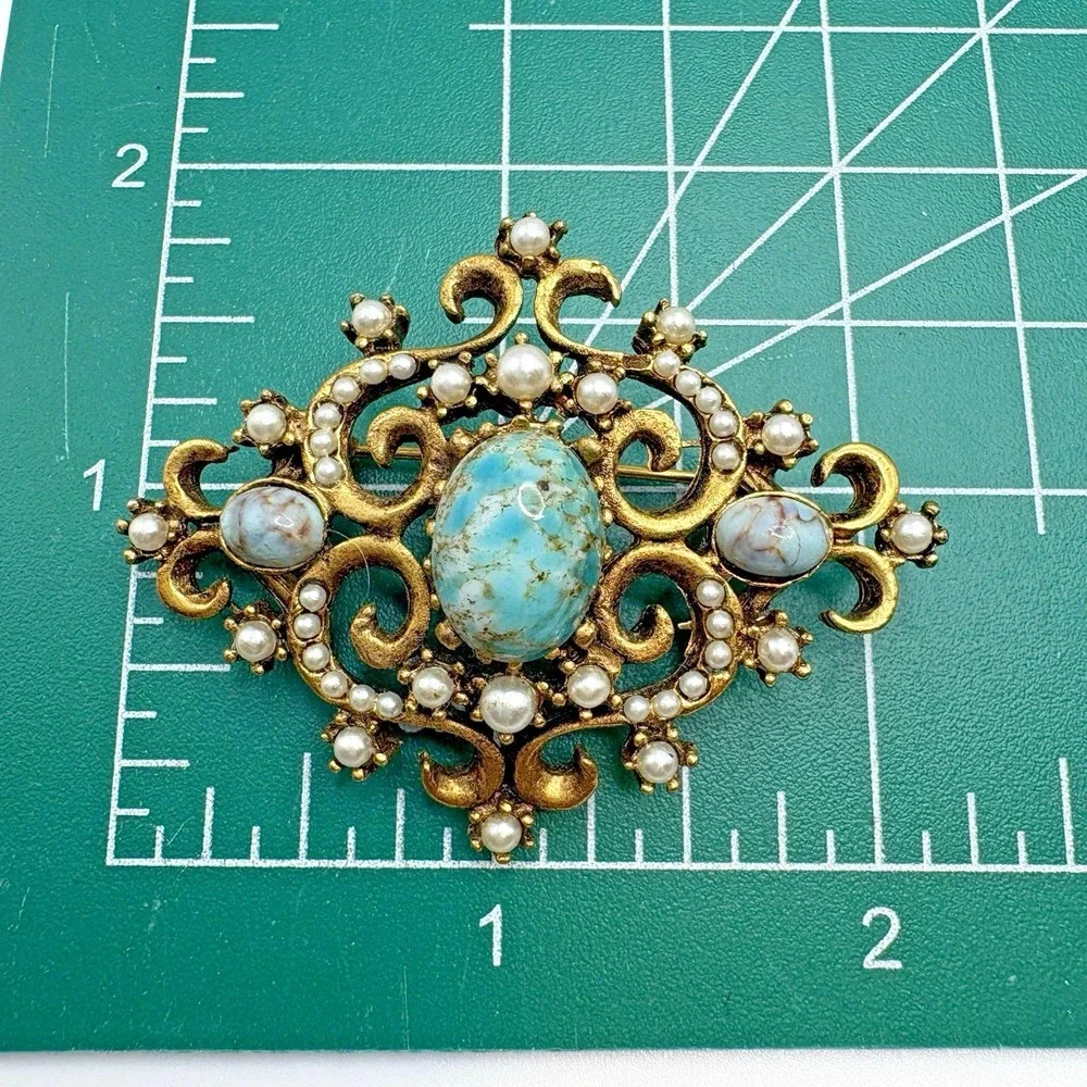 Vintage Victorian Revival Brooch Glass Faux Pearls Beautiful